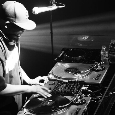 Sejarah DJ