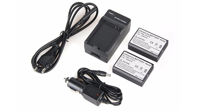 Baterai Kamera dan Charger Kit