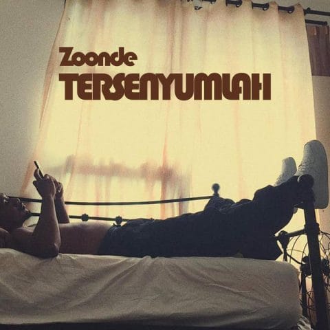 Lirik Lagu Zoonde - Tersenyumlah