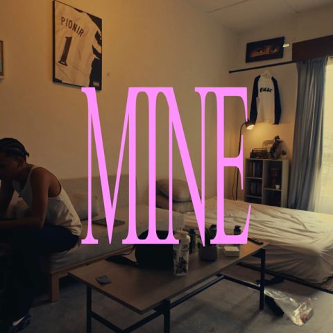 Lirik Lagu Belakolly - Mine