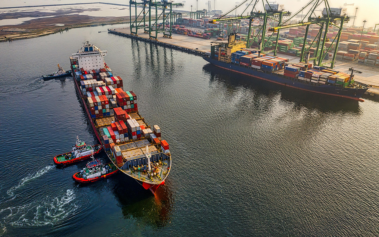 kapal ekspedisi cargo laut untuk pengiriman barang jabodetabek ke sulawesi